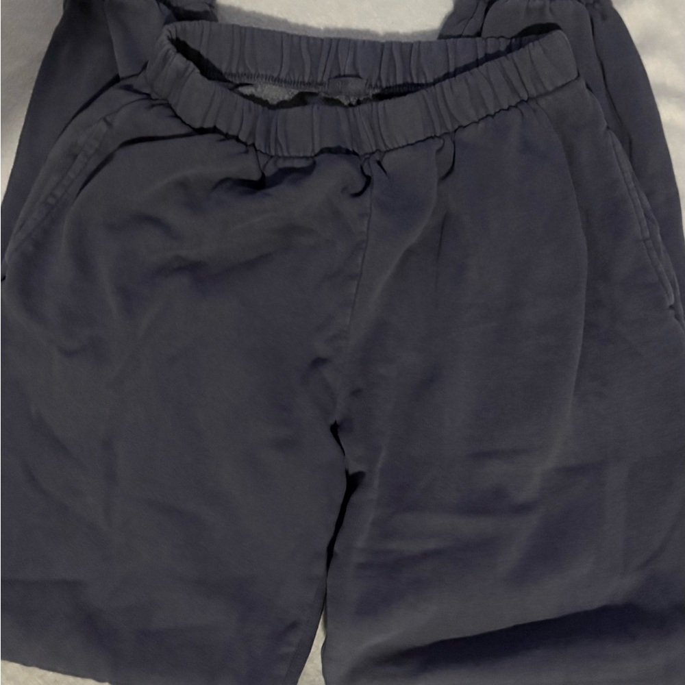 Brandy Melville Navy Rosa Sweatpants